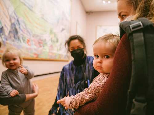 Baby-friendly performance in Monumental