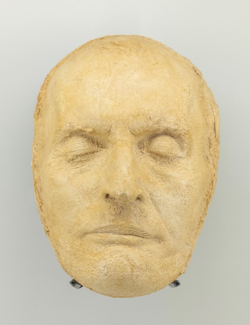 A three-dimensional plaster mould of Edvard Munch’s face.