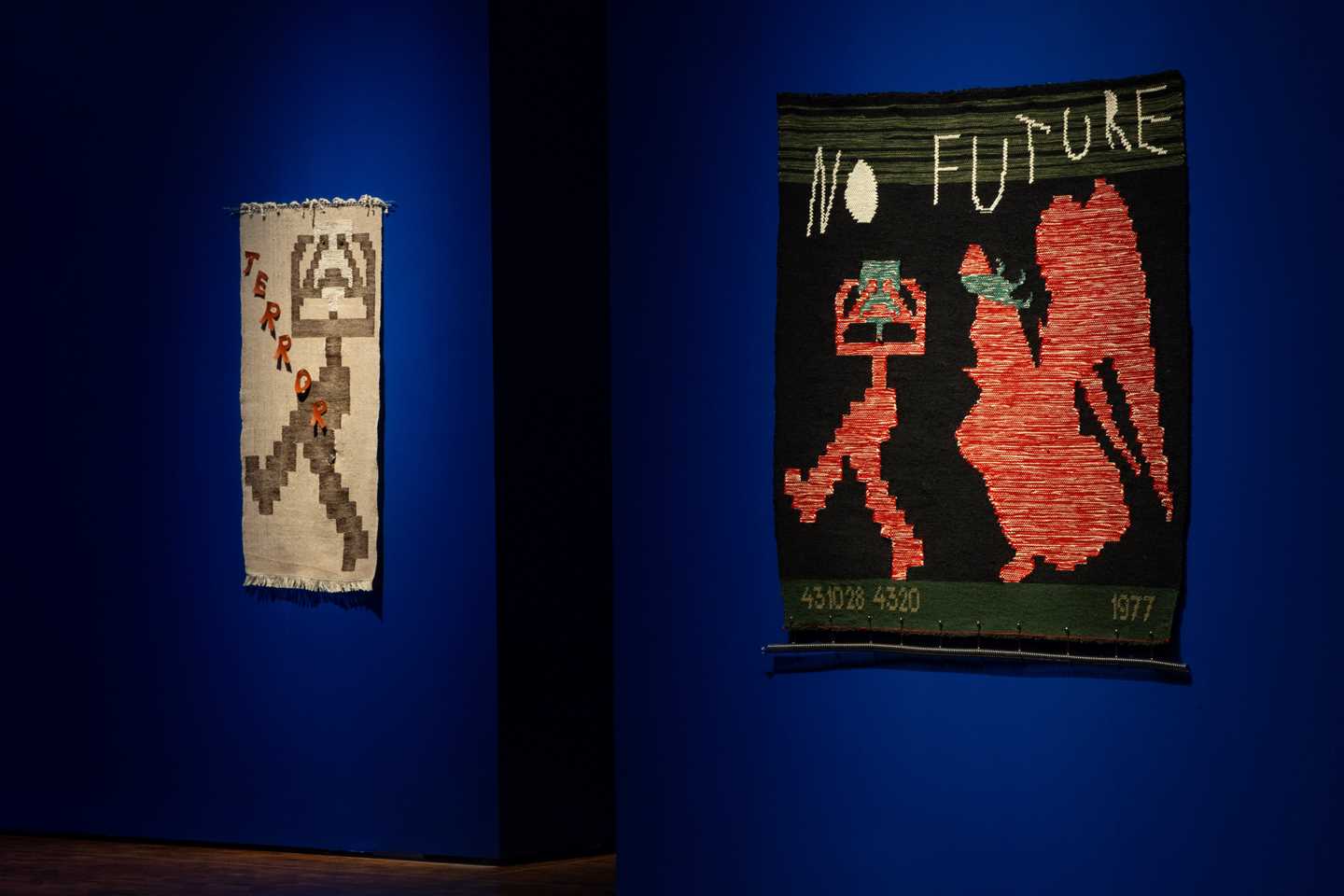 To av Charlotte Johannessons tekstilverk; Terror og No Future.
